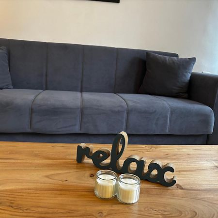Sunchaser Apartments Игуменица Экстерьер фото