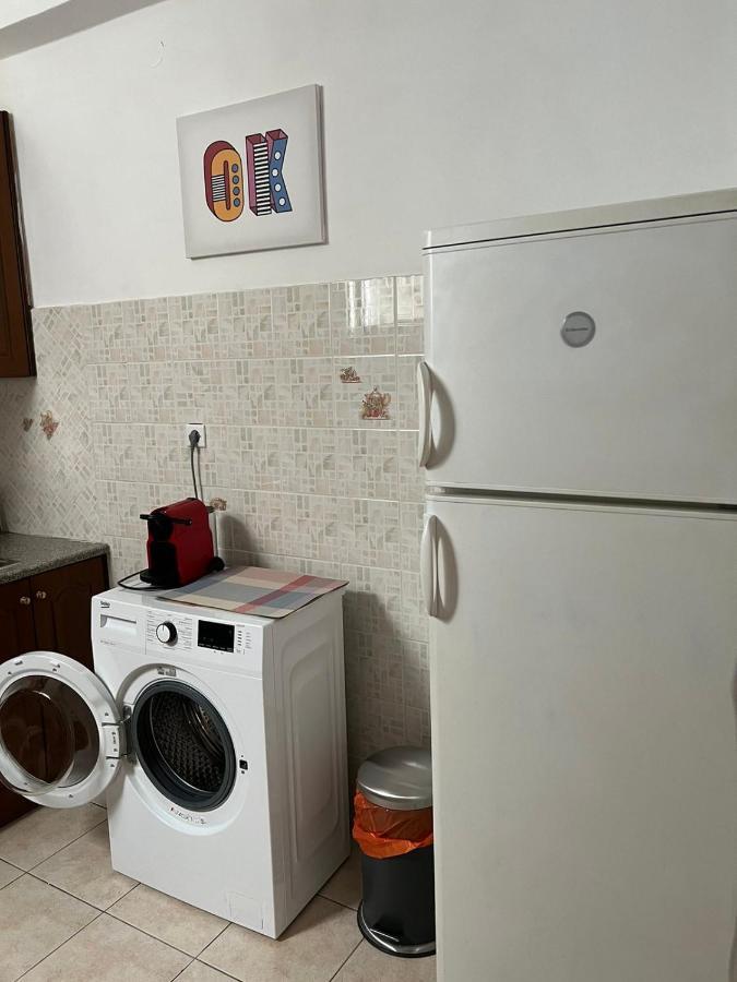 Sunchaser Apartments Игуменица Экстерьер фото