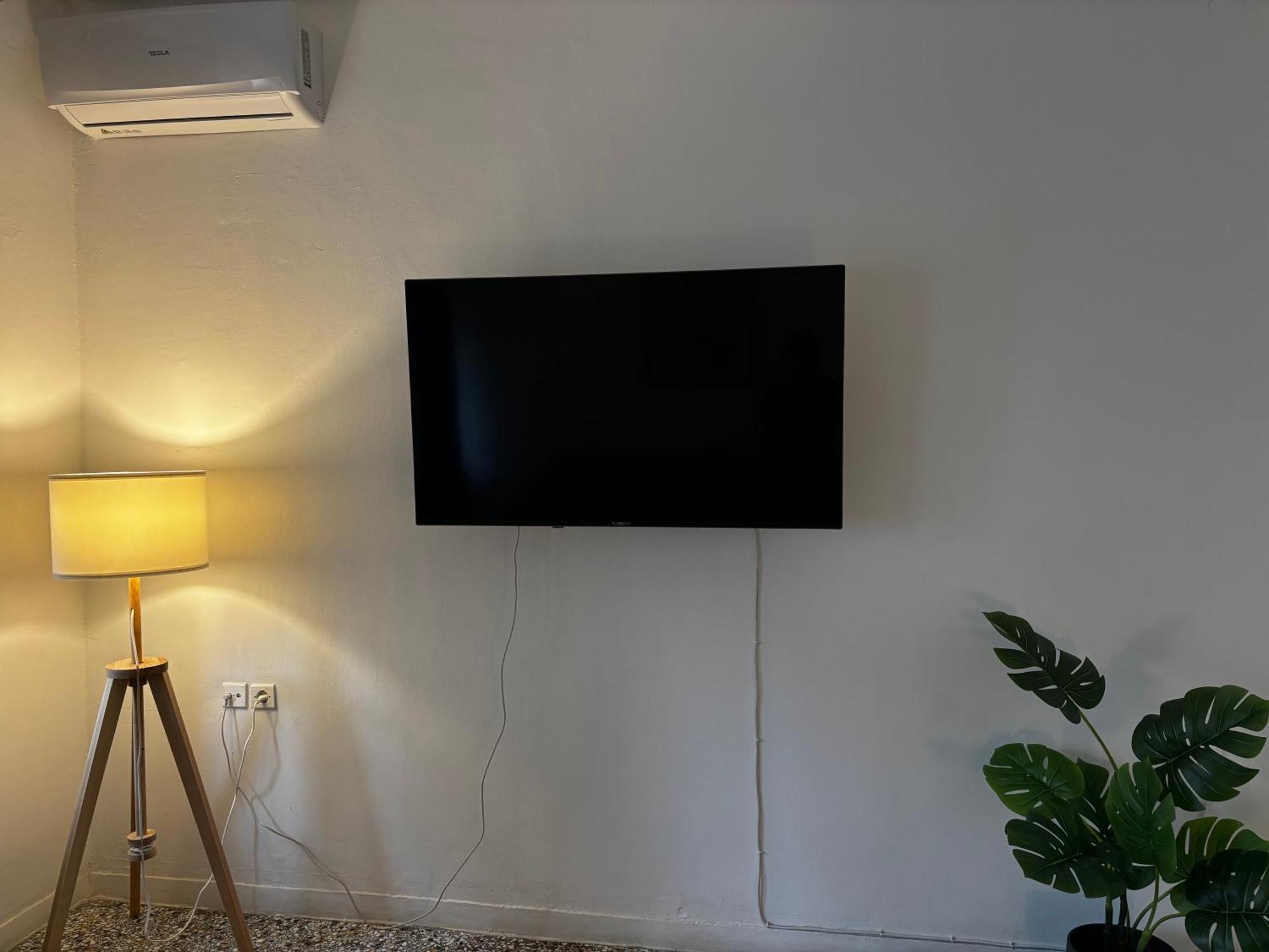 Sunchaser Apartments Игуменица Экстерьер фото