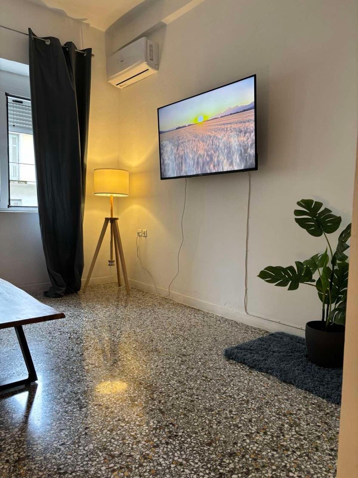 Sunchaser Apartments Игуменица Экстерьер фото